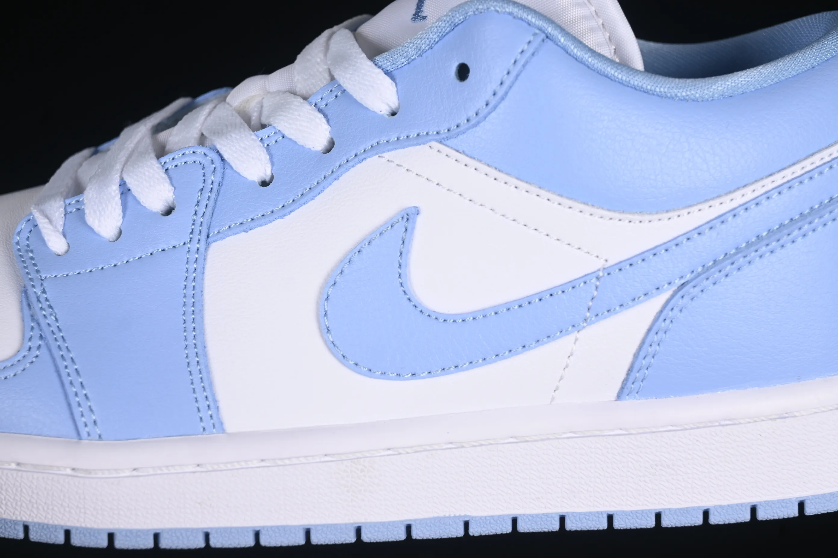 All categories Air Jordan Jordan series basketball shoes Air Jordan 1 Low Air Jordan 1 Low AJ1 Joe 1 white and blue low-top cultural and leisure sports sneakers DC0774-142